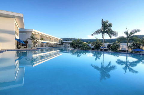 Pool Port Douglas - Sydneys Hotel 4