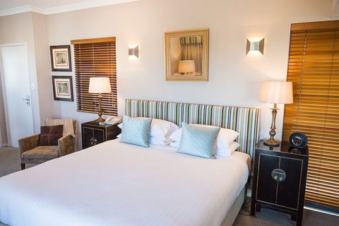 The Beach House At Bayside - Sydneys Hotel 7