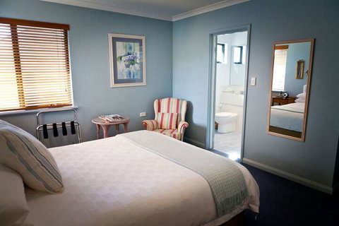 The Beach House At Bayside - Sydneys Hotel 6