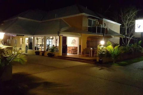 Admiral Nelson Motor Inn - Sydneys Hotel 6