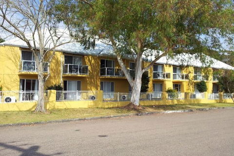 Admiral Nelson Motor Inn - Sydneys Hotel 3