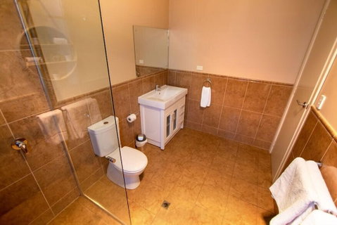 Whyalla Playford Apartments - Sydneys Hotel 2