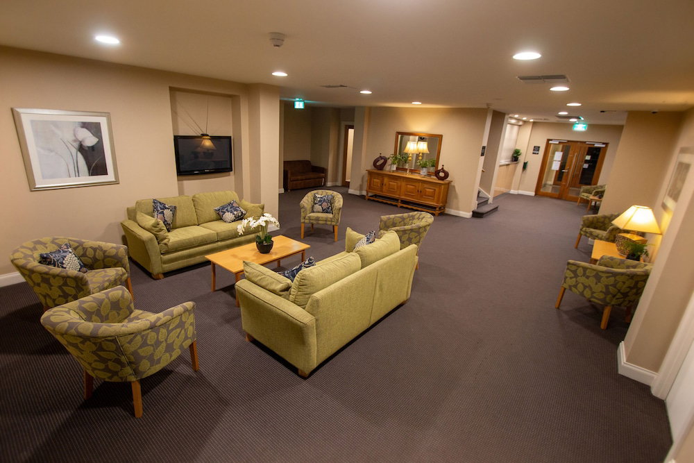 Whyalla SA Sydneys Hotel