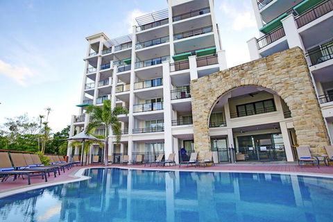 At Blue Horizon Resort Apartments - Sydneys Hotel 2