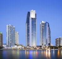 Mantra Circle on Cavill - Sydneys Hotel
