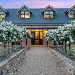 Abbotsford Country House - Sydneys Hotel 0