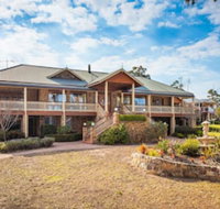 Robyns Nest Boutique Resort - Sydneys Hotel