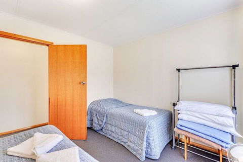 Martin Cash Motel - Sydneys Hotel 4