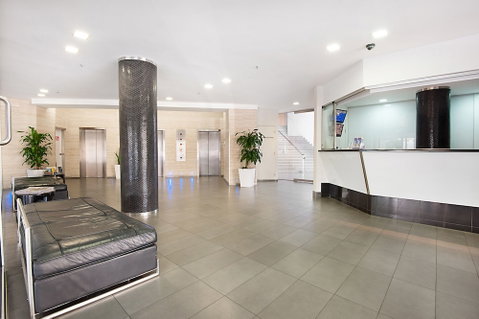 Surfers International Gold Coast Accommodation - Sydneys Hotel 2
