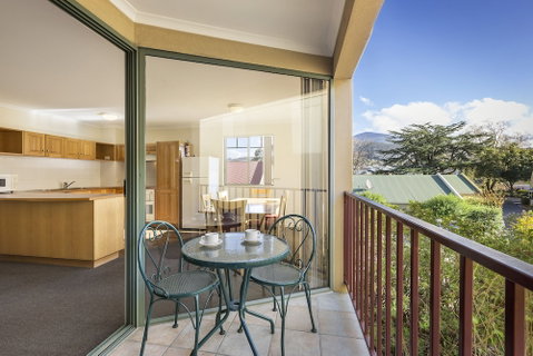 Quest Trinity House - Sydneys Hotel 3