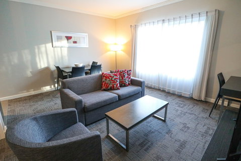 Quest Campbelltown - Sydneys Hotel 6
