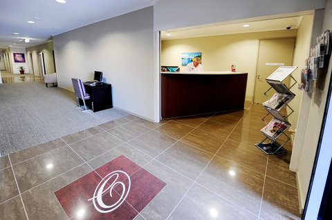 Gladstone City Central Apartment Hotel - Sydneys Hotel 2