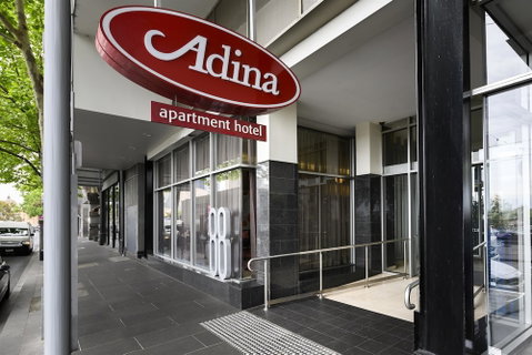 Adina Apartment Hotel Melbourne On Flinders - Sydneys Hotel 2