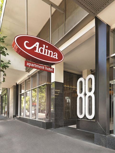 Adina Apartment Hotel Melbourne On Flinders - Sydneys Hotel 1