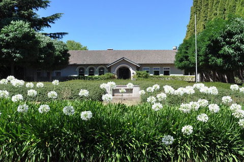 Links House - Sydneys Hotel 1