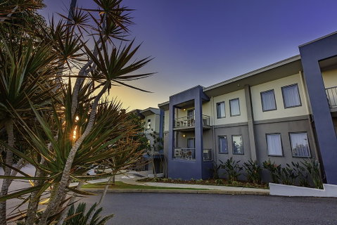 Quest Ipswich - Sydneys Hotel 0