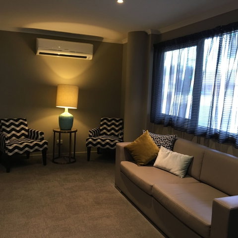 Quest Mont Albert - Sydneys Hotel 4