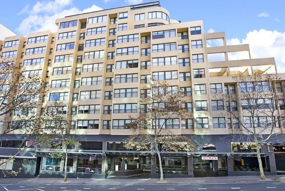 Surry Hills NSW Sydneys Hotel