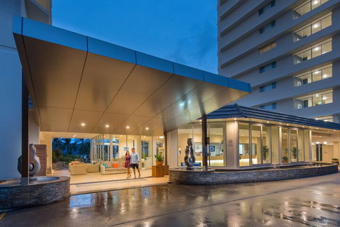 Whitsunday Apartments - Sydneys Hotel 3