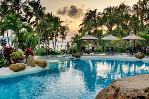 Whitsunday Apartments - Sydneys Hotel 5