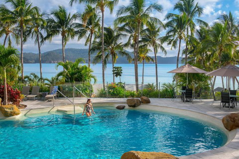 Whitsunday Apartments - Sydneys Hotel 6