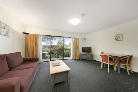 Mt Ommaney Hotel Apartments - Sydneys Hotel 5