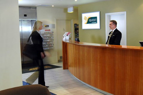 Quest On Lonsdale - Sydneys Hotel 2