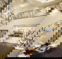 Quest Savoy - Sydneys Hotel