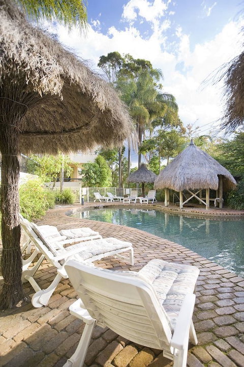 Noosa International Resort - Sydneys Hotel 0