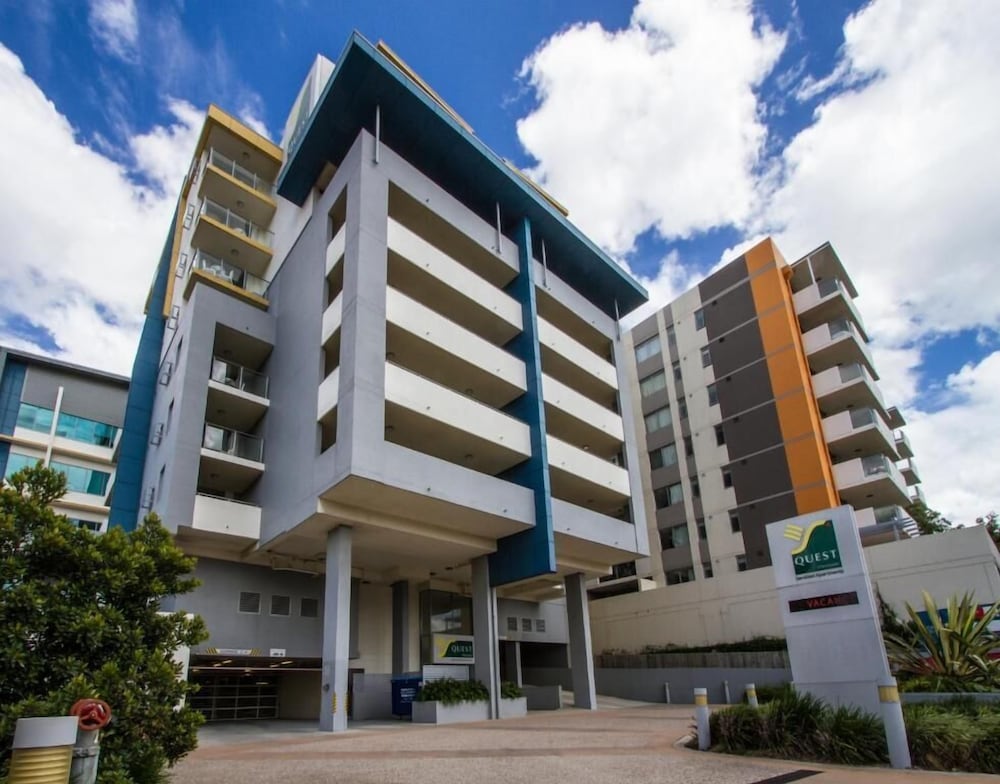 Chermside QLD Sydneys Hotel