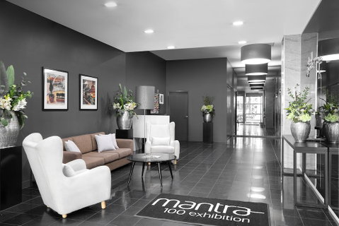 Mantra 100 Exhibition - Sydneys Hotel 3