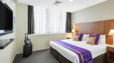 Park Regis Griffin Suites - Sydneys Hotel 4