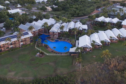 Moonlight Bay Suites - Sydneys Hotel 5