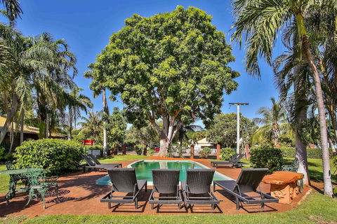 Bayside Holiday Apartments - Sydneys Hotel 6