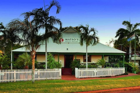 Bayside Holiday Apartments - Sydneys Hotel 2