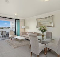 Republic Apartments - Sydneys Hotel