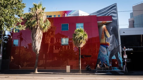 Base Backpackers Melbourne Hostel - Sydneys Hotel 1