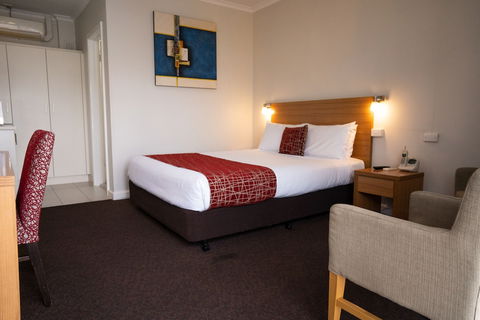 Admiralty Inn - Sydneys Hotel 4