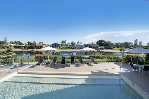 ULTIQA Freshwater Point Resort - Sydneys Hotel 6