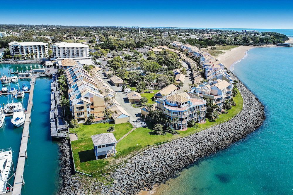 Urangan QLD Sydneys Hotel