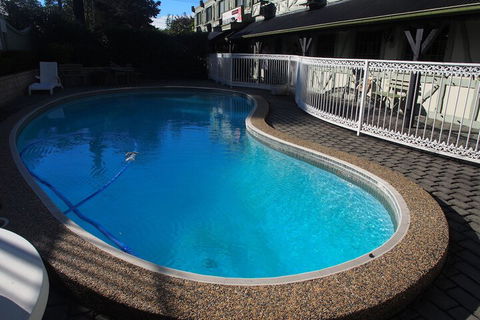 Ascot Motor Inn - Sydneys Hotel 3