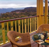 moments Mountain Retreat - Sydneys Hotel