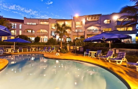 The Islander Holiday Resort - Sydneys Hotel 5