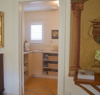 Athelney Cottage - Sydneys Hotel
