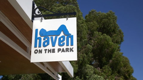 Haven On The Park - Sydneys Hotel 1