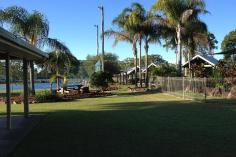 Susan River Homestead - Sydneys Hotel 7