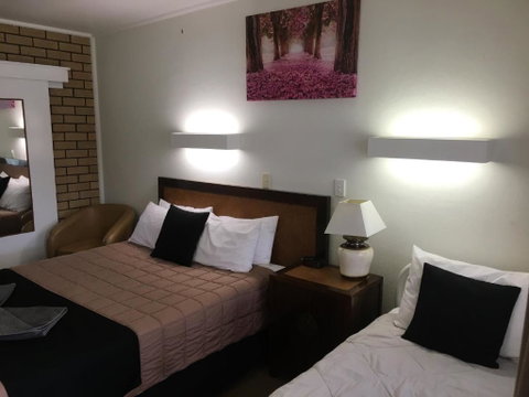 Guyra Motor Inn - Sydneys Hotel 5