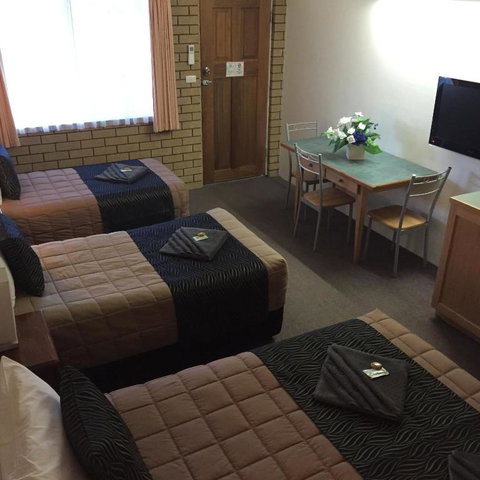 Guyra Motor Inn - Sydneys Hotel 3