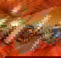 Island View Spa Cottage - Sydneys Hotel