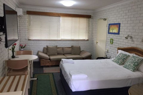 Holland Park Motel - Sydneys Hotel 4